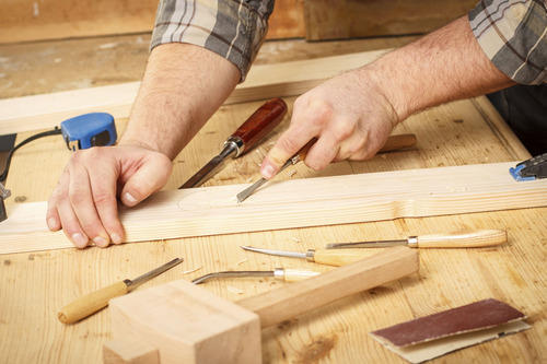 نجار بالقطيف