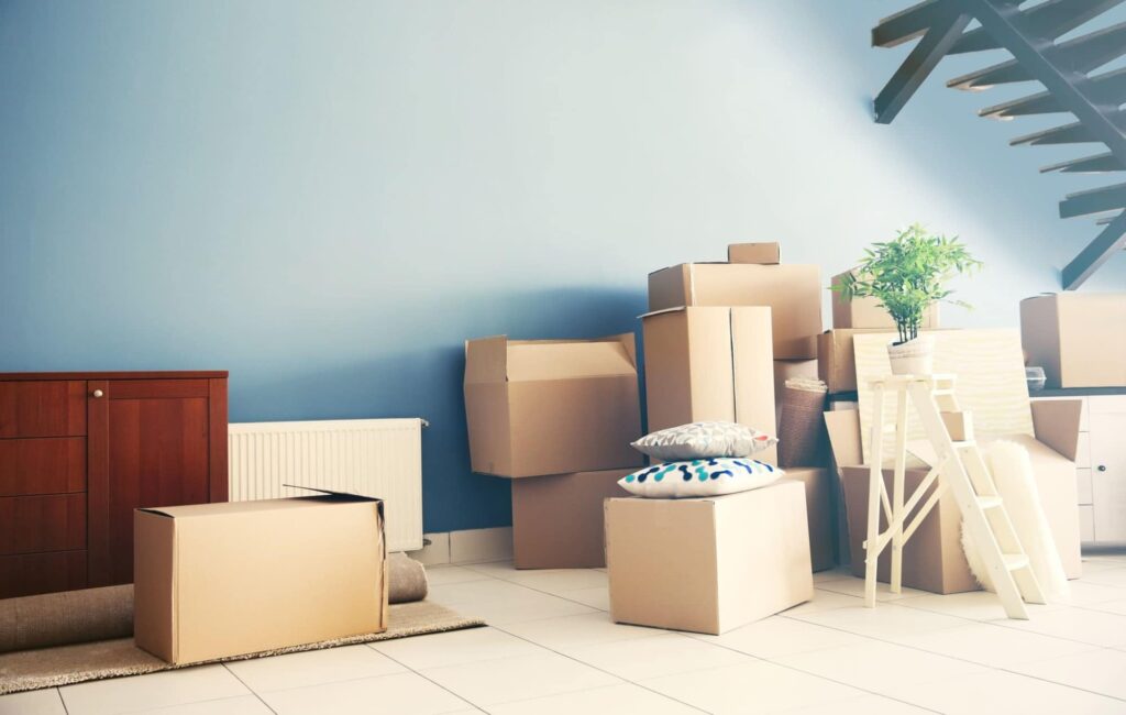 كراتين للبيع بالعتبة والحلمية وعين شمس والشروق